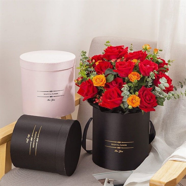 colors of round flower boxes with lids